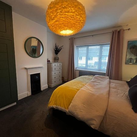 Warm And Cosy City Centre Home Near Train Station Chichester Ngoại thất bức ảnh