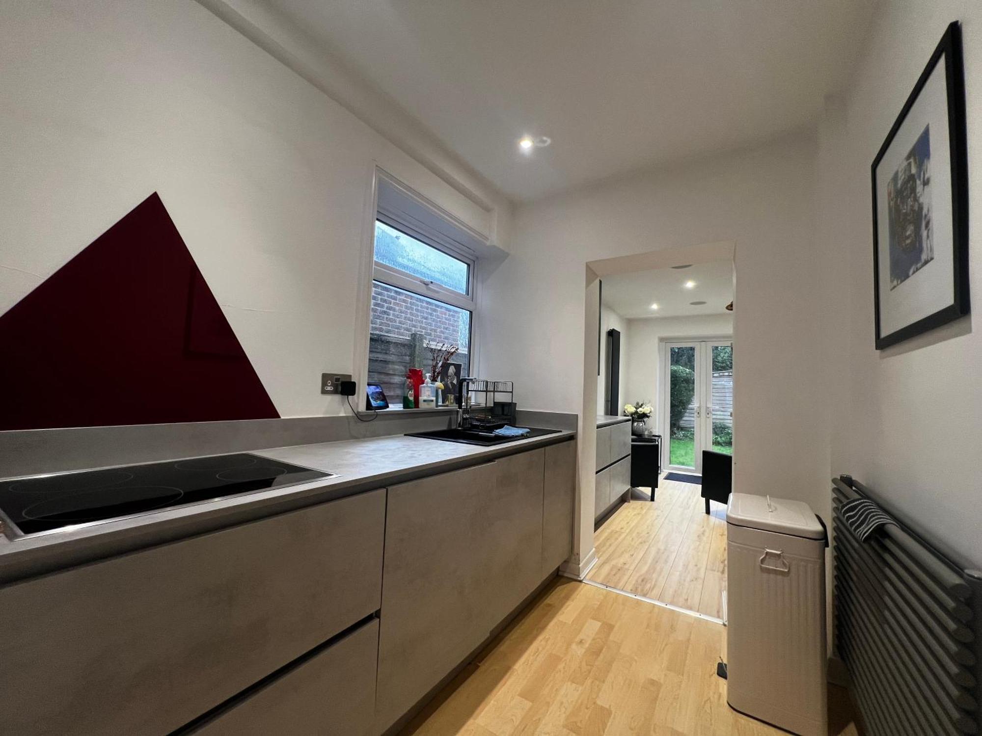 Warm And Cosy City Centre Home Near Train Station Chichester Ngoại thất bức ảnh